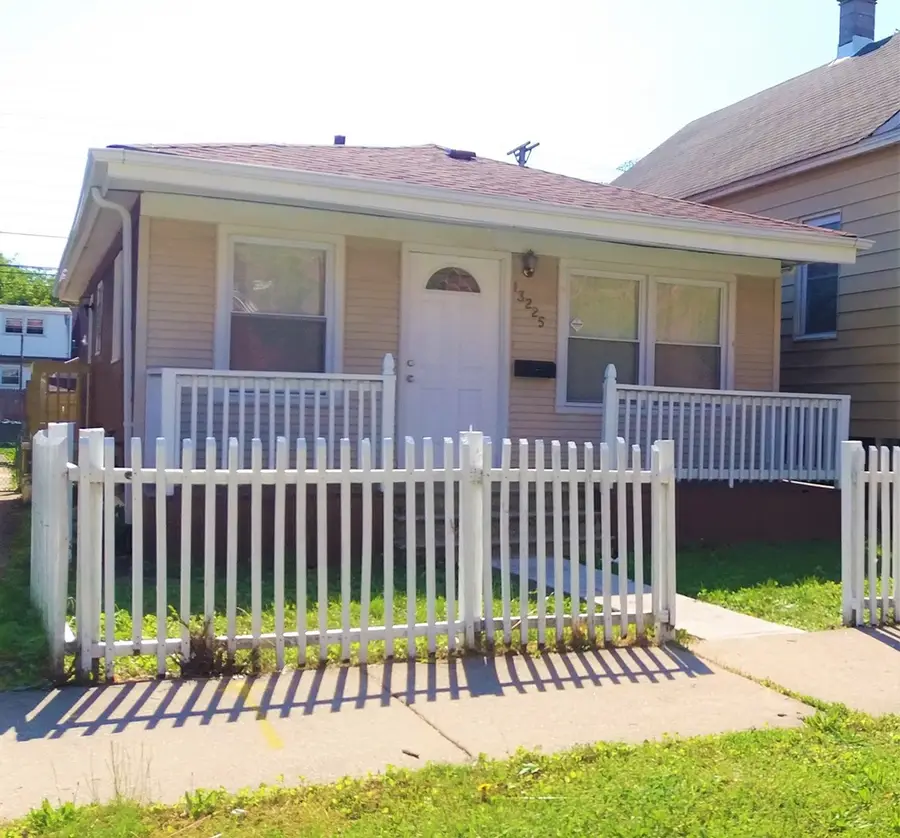 13225 S Buffalo Avenue, Chicago, IL 60633 - #2