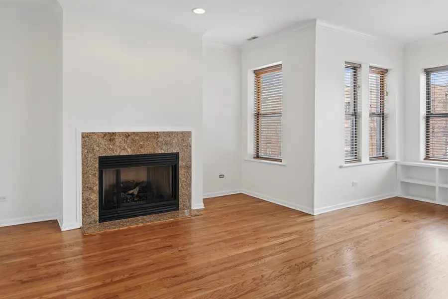 1313 W Pratt Boulevard #2W, Chicago, IL 60626 - #3