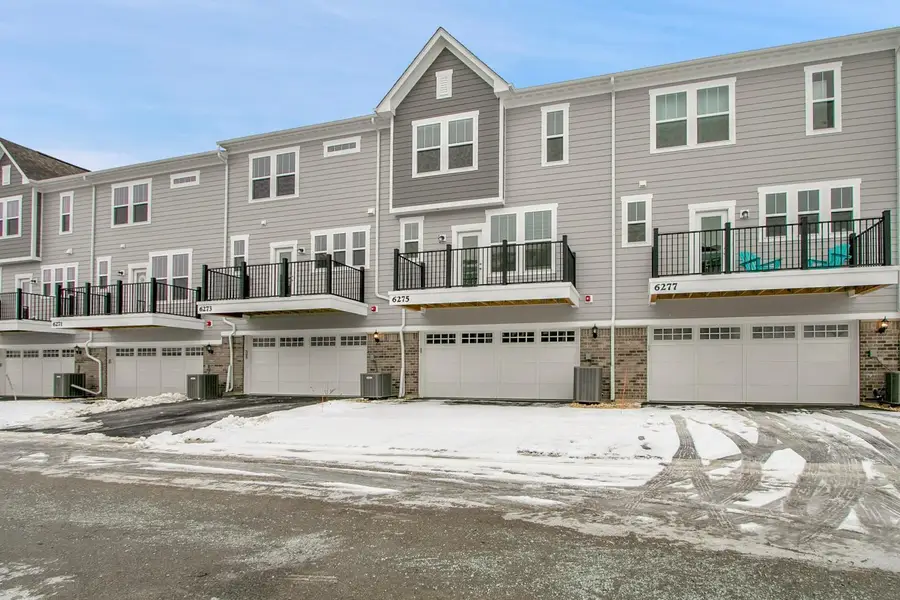 6275 Sandbelt Drive, Woodridge, IL 60517 - #2