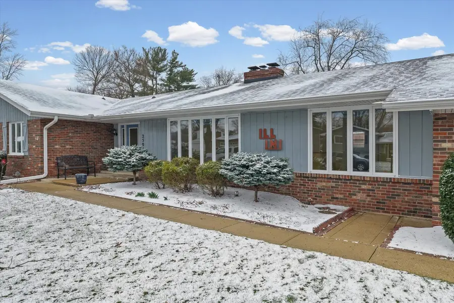 2501 Bedford Drive, Champaign, IL 61820 - #3