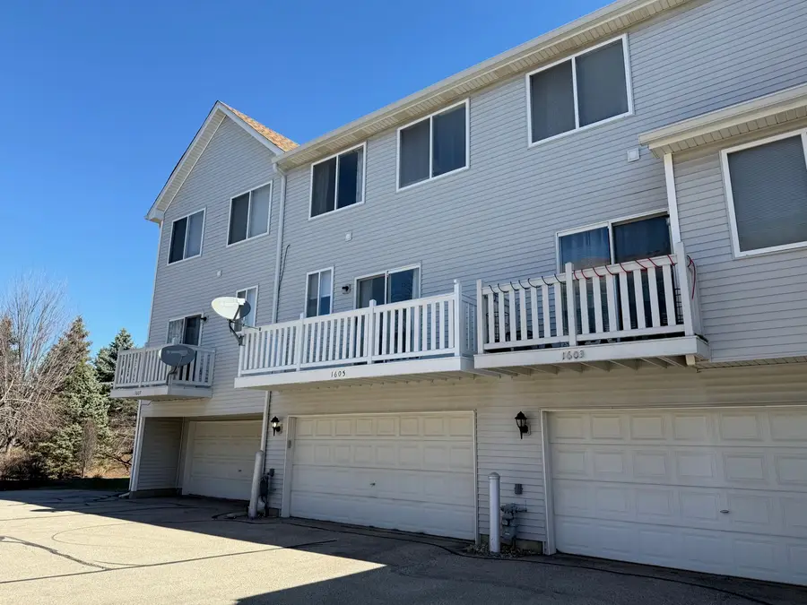 1605 Samuel Court, Gurnee, IL 60031 - #2