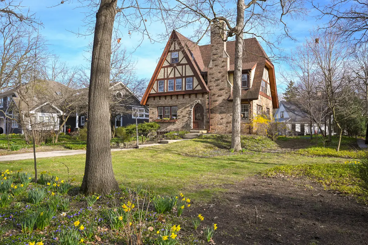 1243 Hawthorne Lane, Downers Grove, IL 60515 - #1