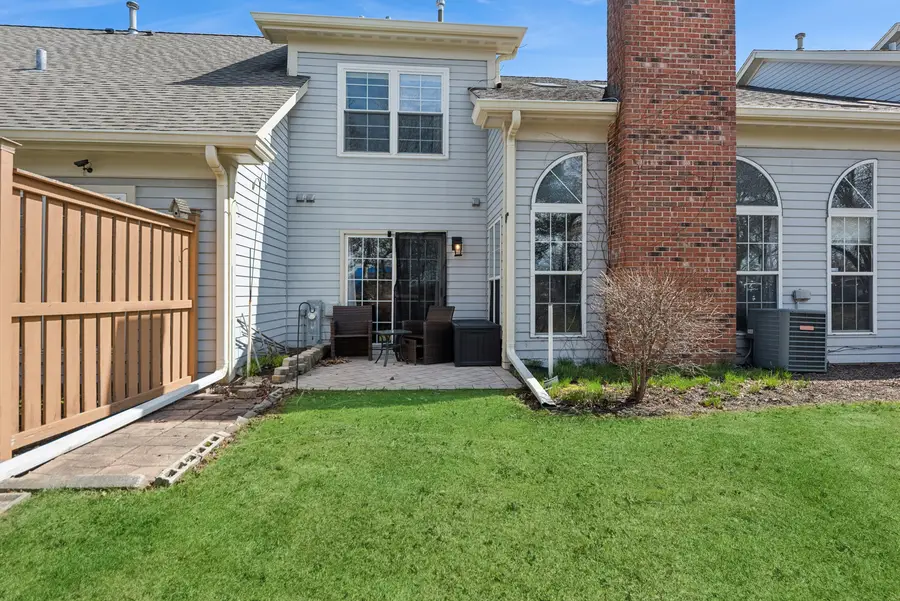 36106 N Springbrook Lane, Gurnee, IL 60031 - #3