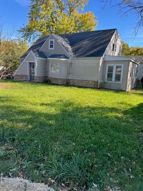 325 E Lake Shore Drive, Round Lake Park, IL 60073 - #1