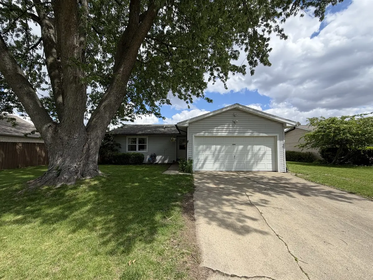 1304 Greenridge Drive, Urbana, IL 61802 - #1