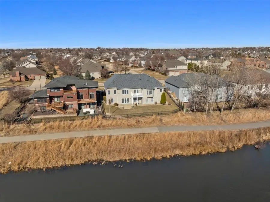 2711 Radbourne Drive, Bloomington, IL 61704 - #3