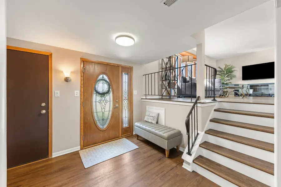 1551 Briarcliffe Boulevard, Wheaton, IL 60189 - #3