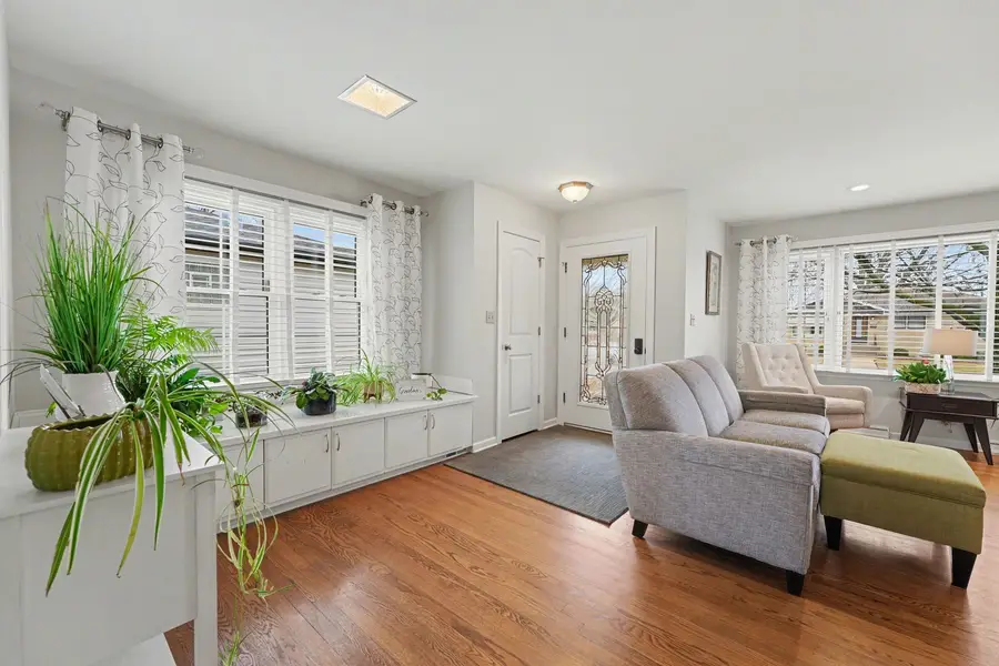 16417 Claire Lane, South Holland, IL 60473 - #3