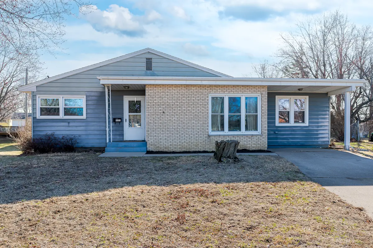 1222 7th Avenue Court, Silvis, IL 61282 - #1