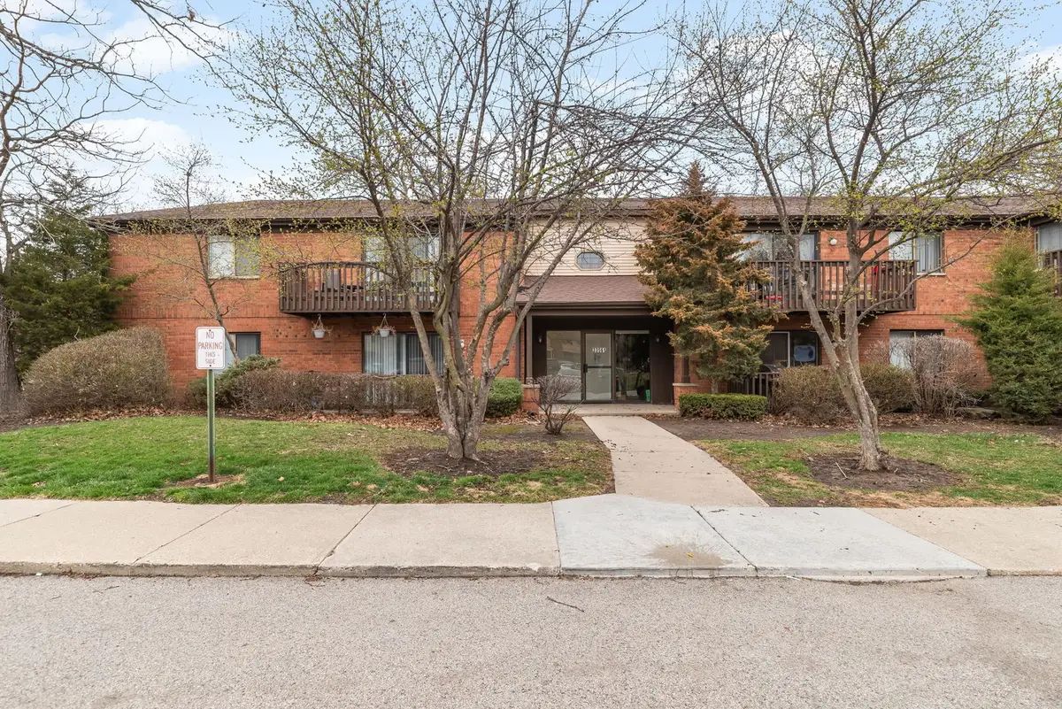 33561 N Royal Oak Lane #209, Grayslake, IL 60030 - #1