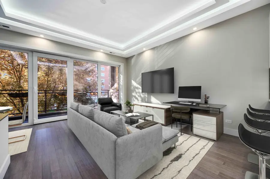 1446 W Chestnut Street #2, Chicago, IL 60642 - #3