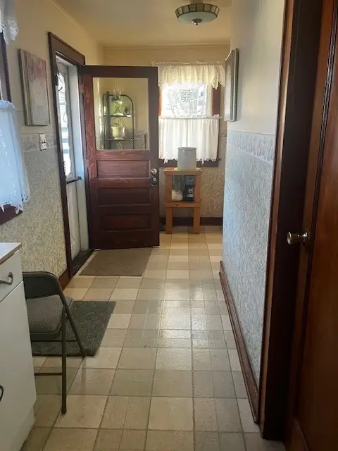 425 E Dakota Street, Spring Valley, IL 61362 - #2