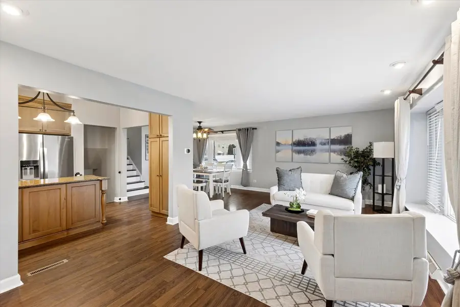 10100 Parke Avenue, Oak Lawn, IL 60453 - #2