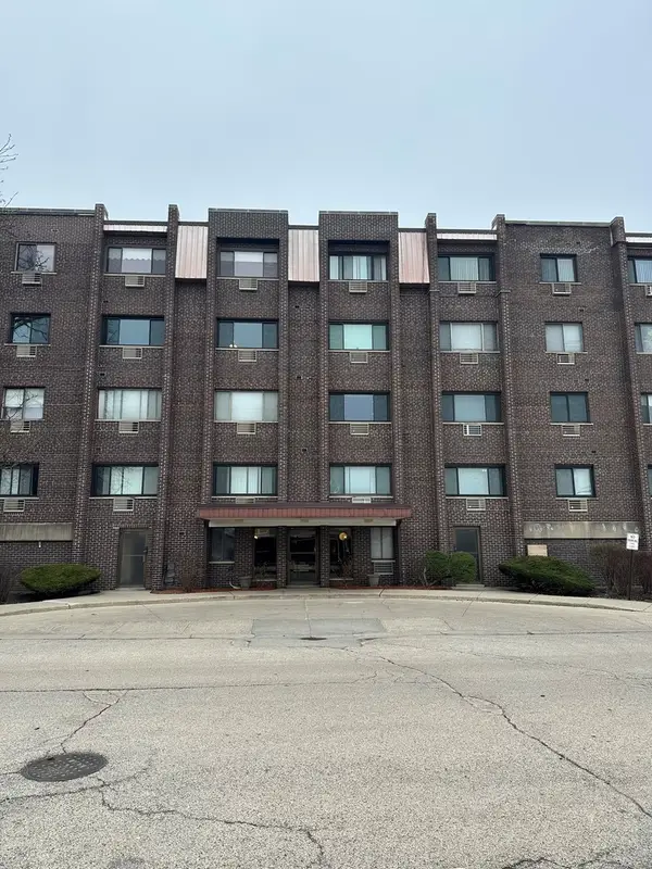 4623 N Chester Avenue #311, Chicago, IL 60656