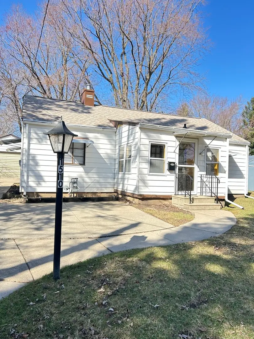 1510 Guiles Avenue, Mendota, IL 61342 - #2