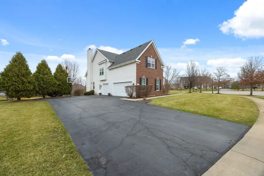 843 Verona Ridge Drive, Aurora, IL 60506 - #3