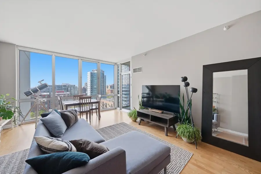 1629 S Prairie Avenue #1207, Chicago, IL 60616 - #3