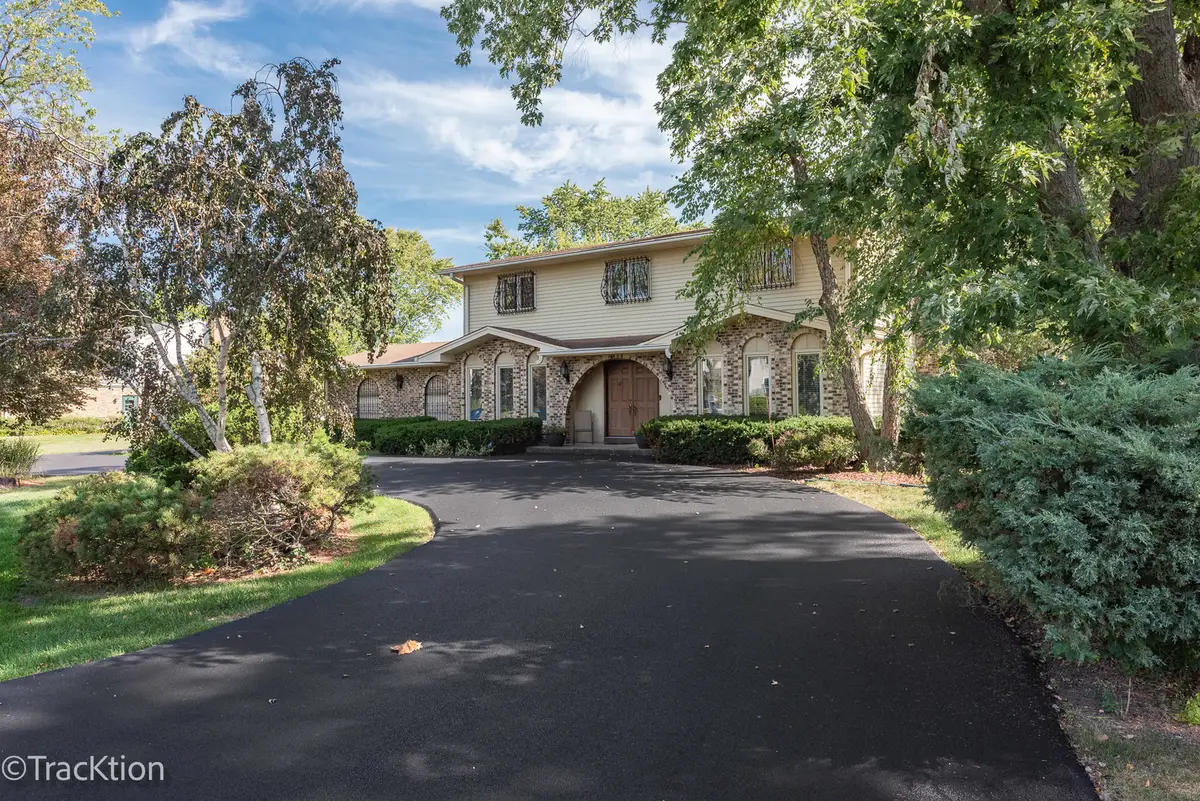 23061 N Apple Hill Lane, Lincolnshire, IL 60069 - #1