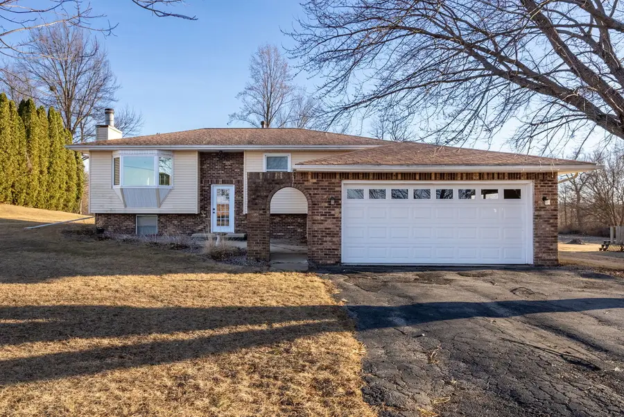 712 Fairfield Road, Port Byron, IL 61275 - #3