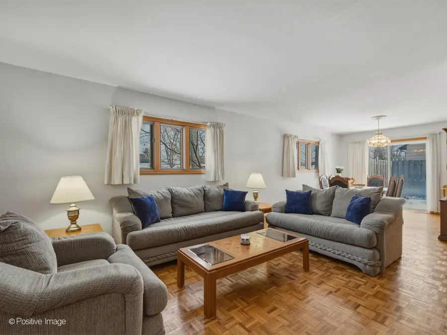 3409 Fairlawn Drive, Glenview, IL 60025 - #3