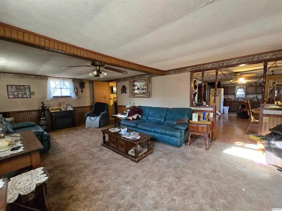 2219 N 1350th Ave., Camp Point, IL 62320 - #2