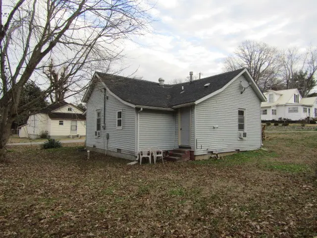 285 E School Street, Cave In Rock, IL 62919 - #3