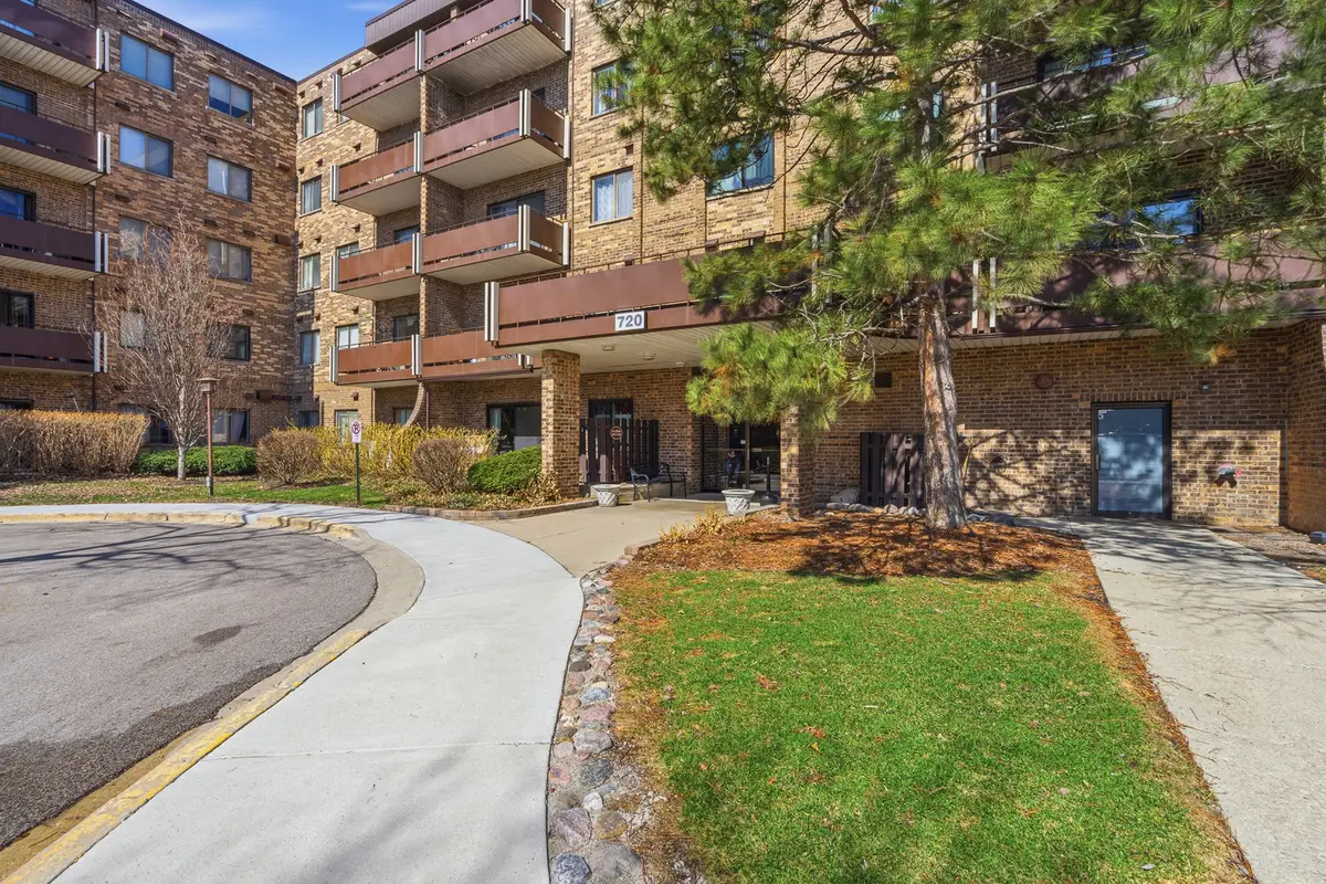 720 Wellington Avenue #405, Elk Grove Village, IL 60007 - #1