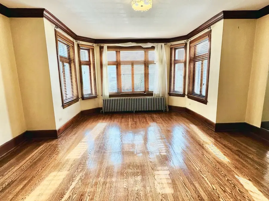 6733 S Maplewood Avenue, Chicago, IL 60629 - #3