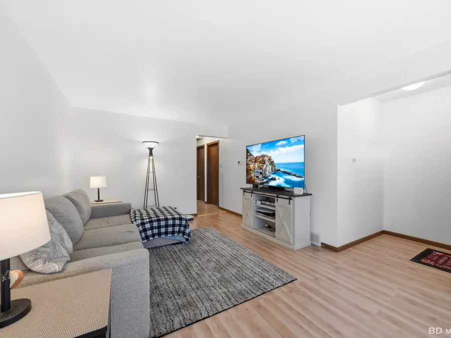 14542 S Campbell Avenue, Posen, IL 60469 - #3