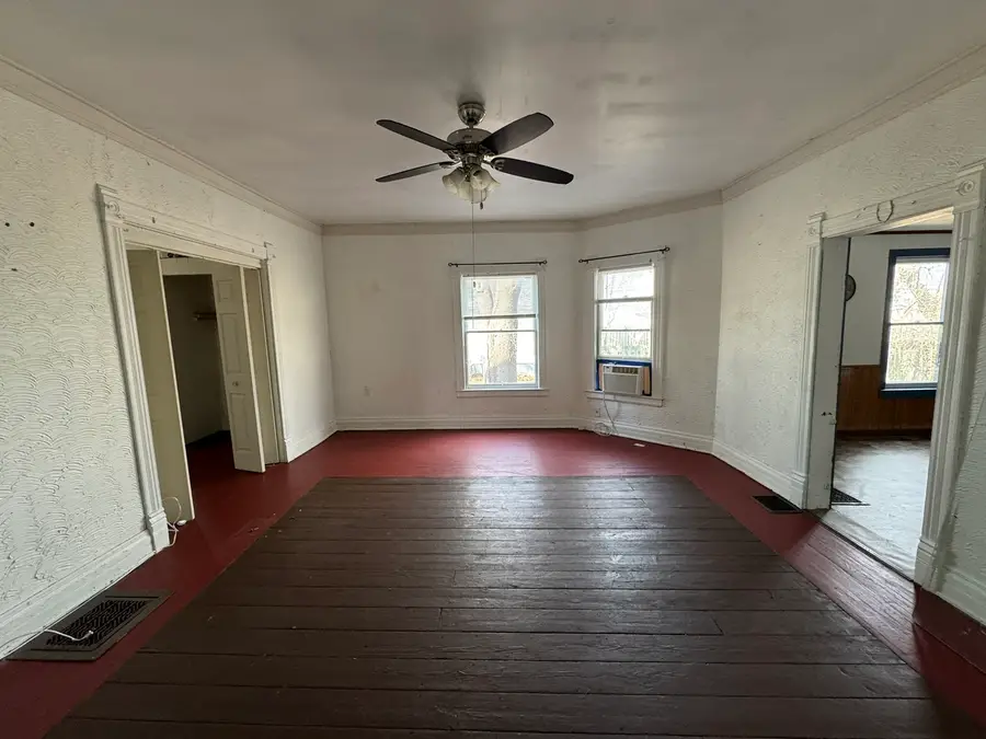 245 E Orleans Street E, Paxton, IL 60957 - #3