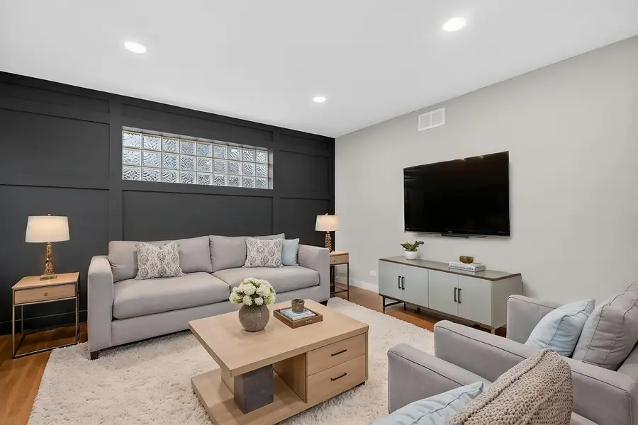 6025 W 55th Street, Chicago, IL 60638 - #3