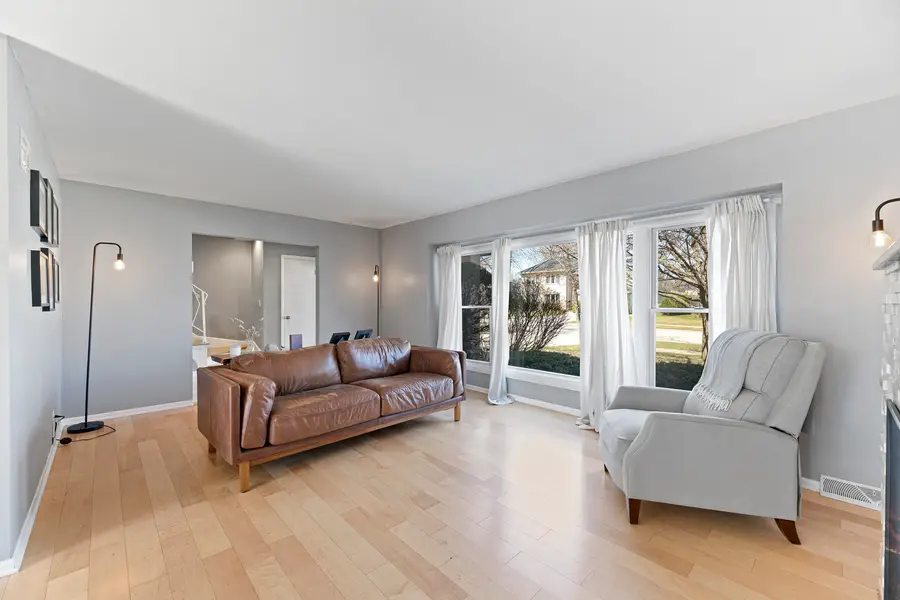 31 Mulberry East Road, Deerfield, IL 60015 - #3