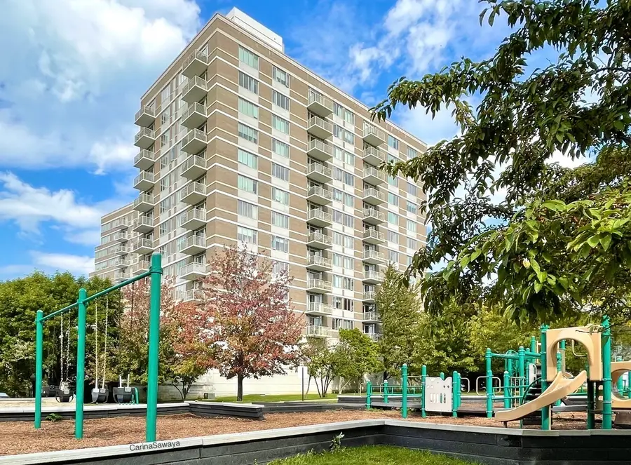 Address Withheld By Seller, Chicago, IL 60605 - #3