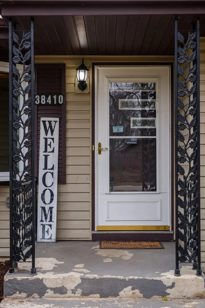 38410 N Tewes Court, Beach Park, IL 60087 - #3