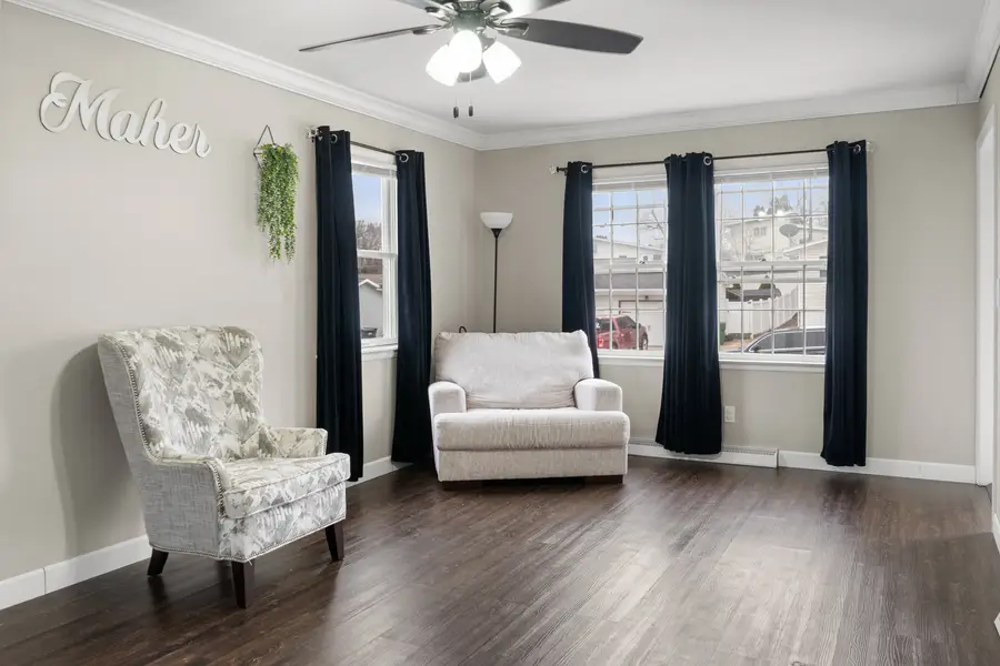 526 Meadowview Drive, Clinton, IA 52732 - #2