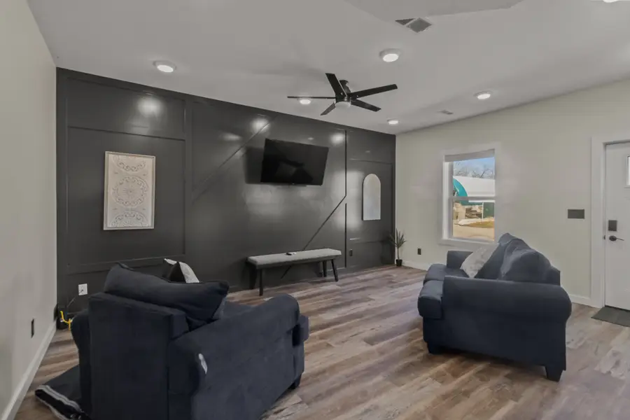 105 S East Street, Towanda, IL 61776 - #3