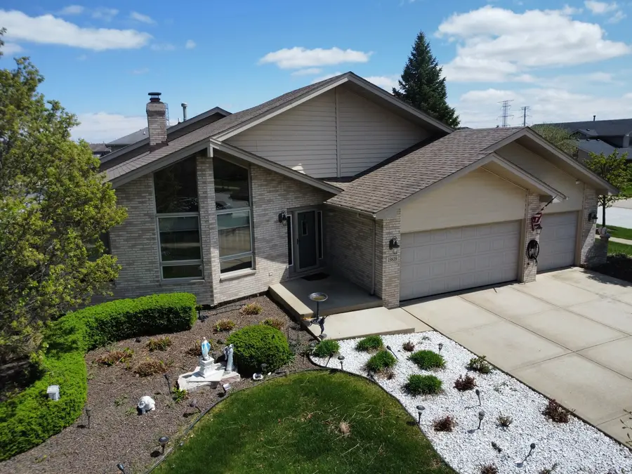 19839 Silverside Drive, Tinley Park, IL 60487 - #2