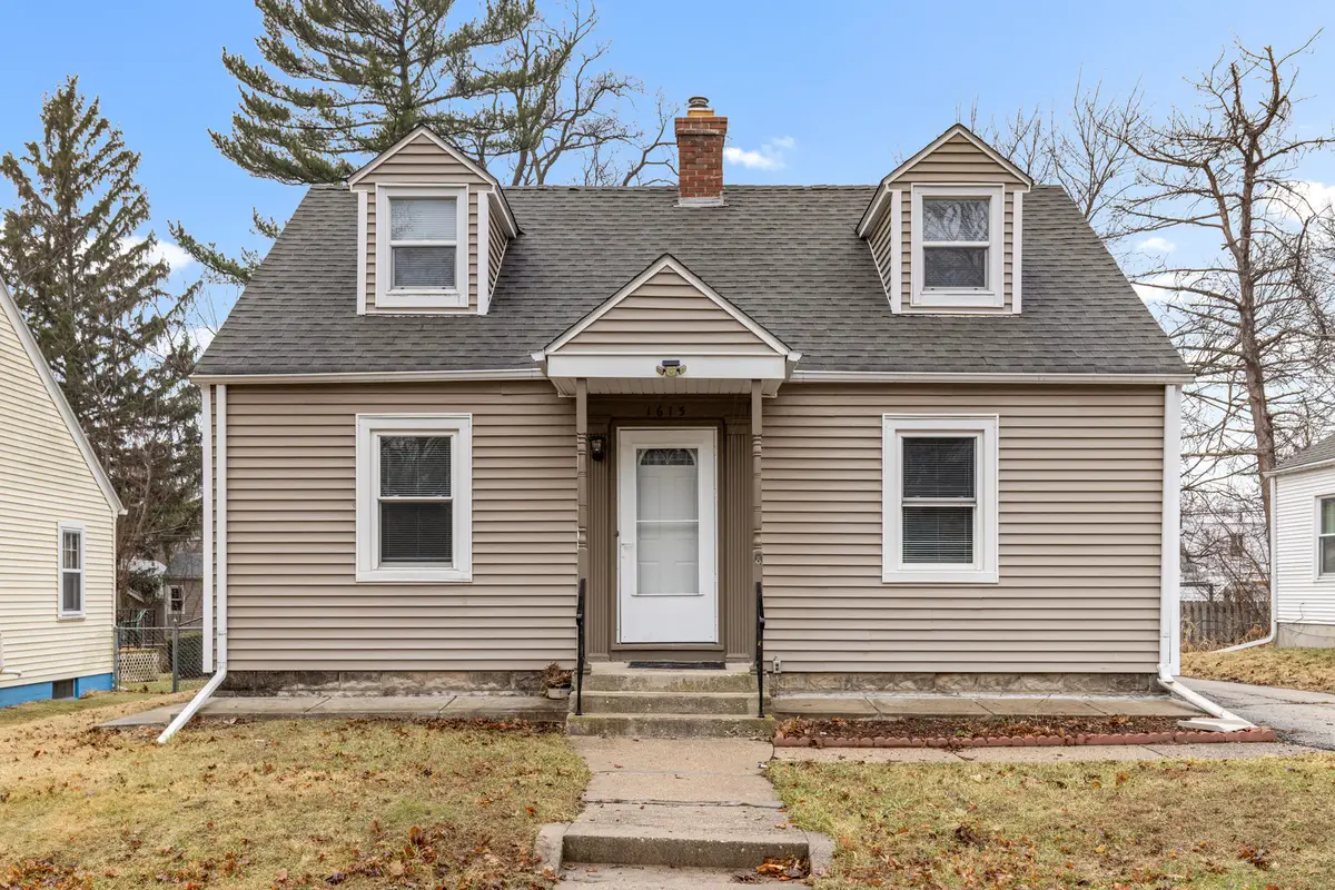 1615 Warren Road, Rockford, IL 61108 - #1