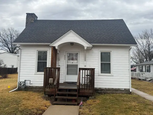 233 N Jones, Amboy, IL 61310