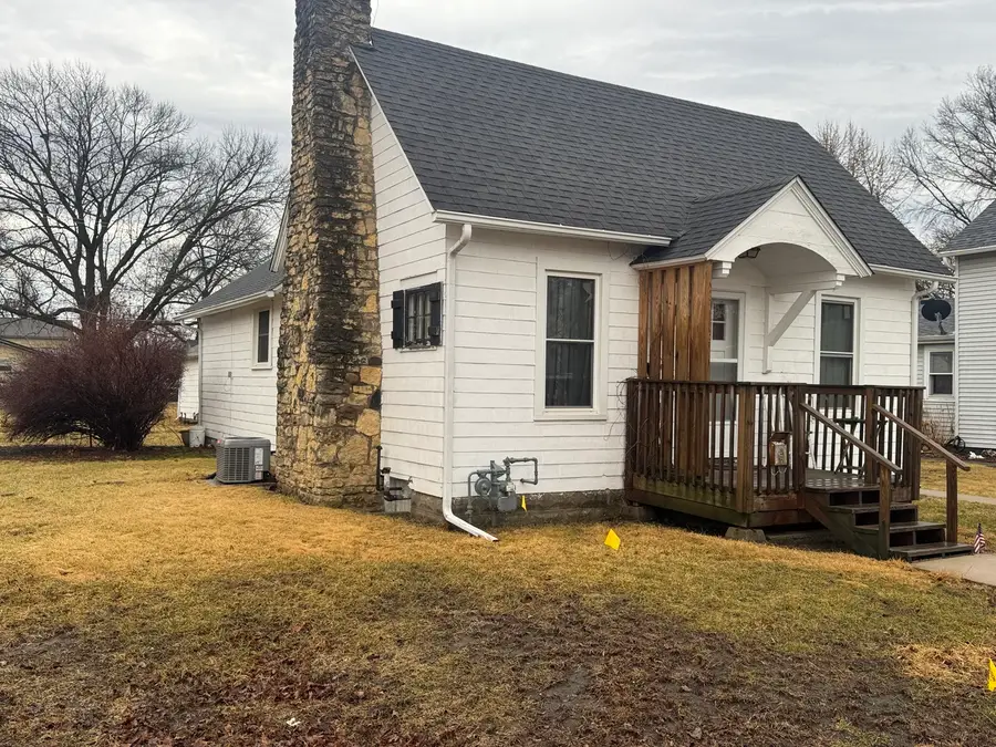 233 N Jones, Amboy, IL 61310 - #2