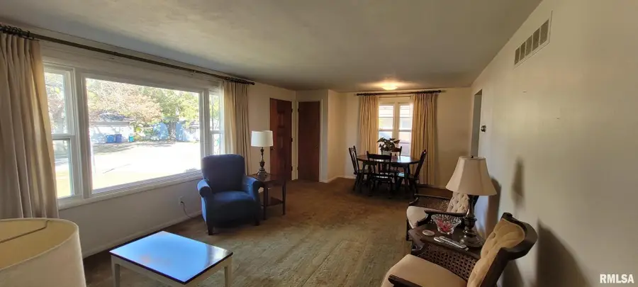 3221 Peach Street, Mount Vernon, IL 62864 - #3