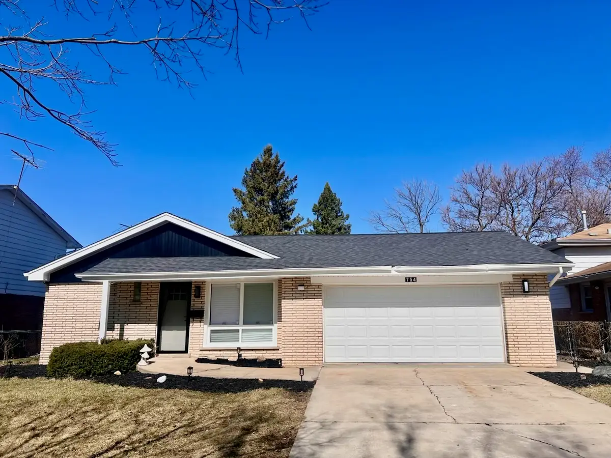 754 E 158th Street, South Holland, IL 60473 - #1