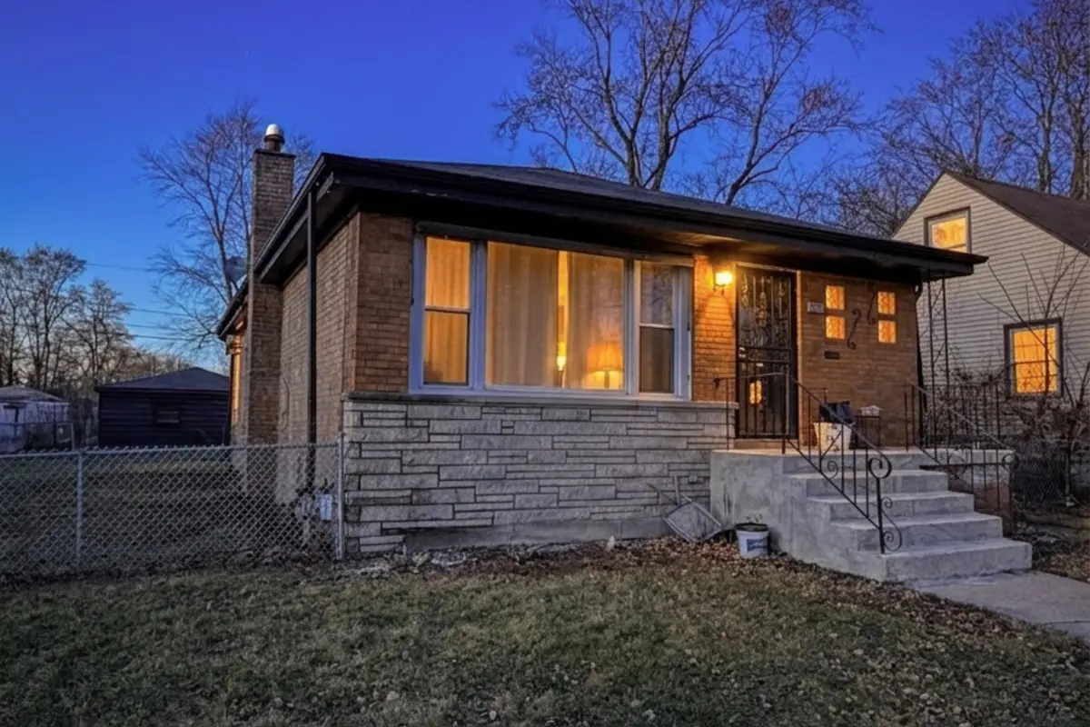 523 E 149th Street, Harvey, IL 60426 - #1