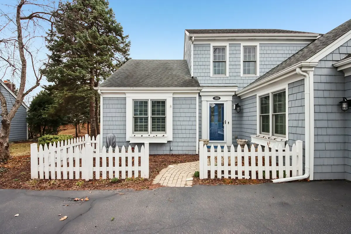 388 Narragansett Court, Crystal Lake, IL 60012 - #1