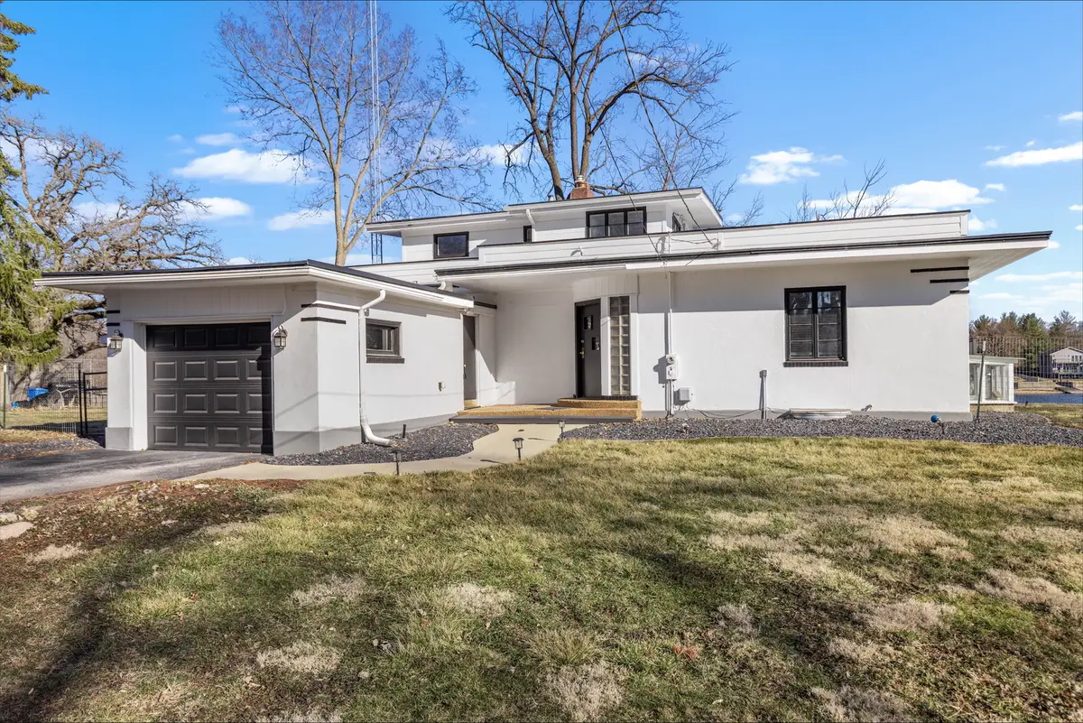 8239 Beach Drive, Rockford, IL 61103 - #1