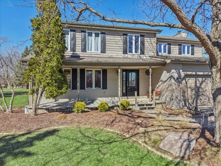 209 Mooregate Trail, Hawthorn Woods, IL 60047 - #2