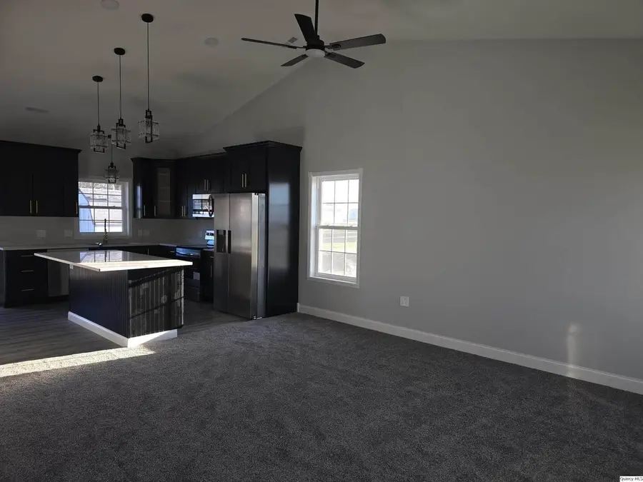 1301 Wabash Avenue, Carthage, IL 62321 - #2