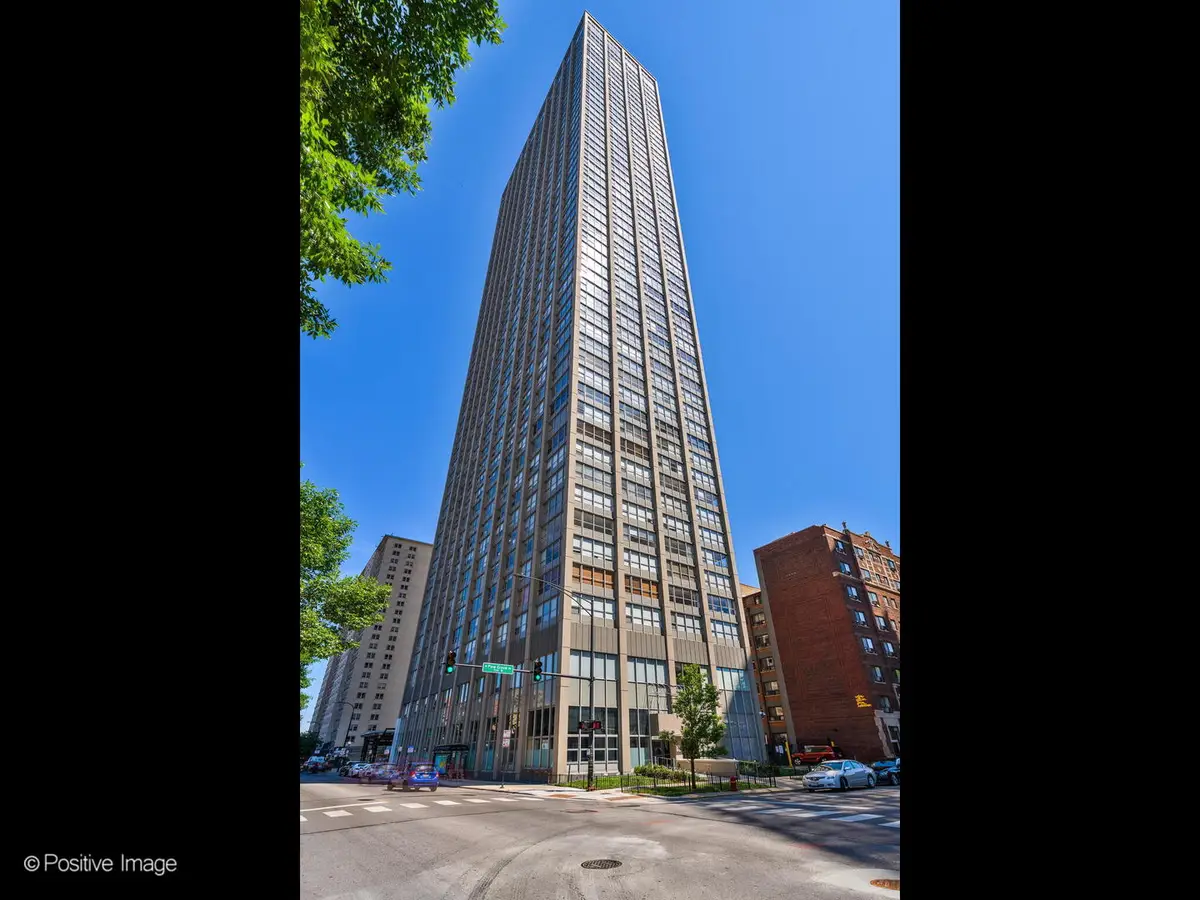 655 W Irving Park Road #3315, Chicago, IL 60613 - #1