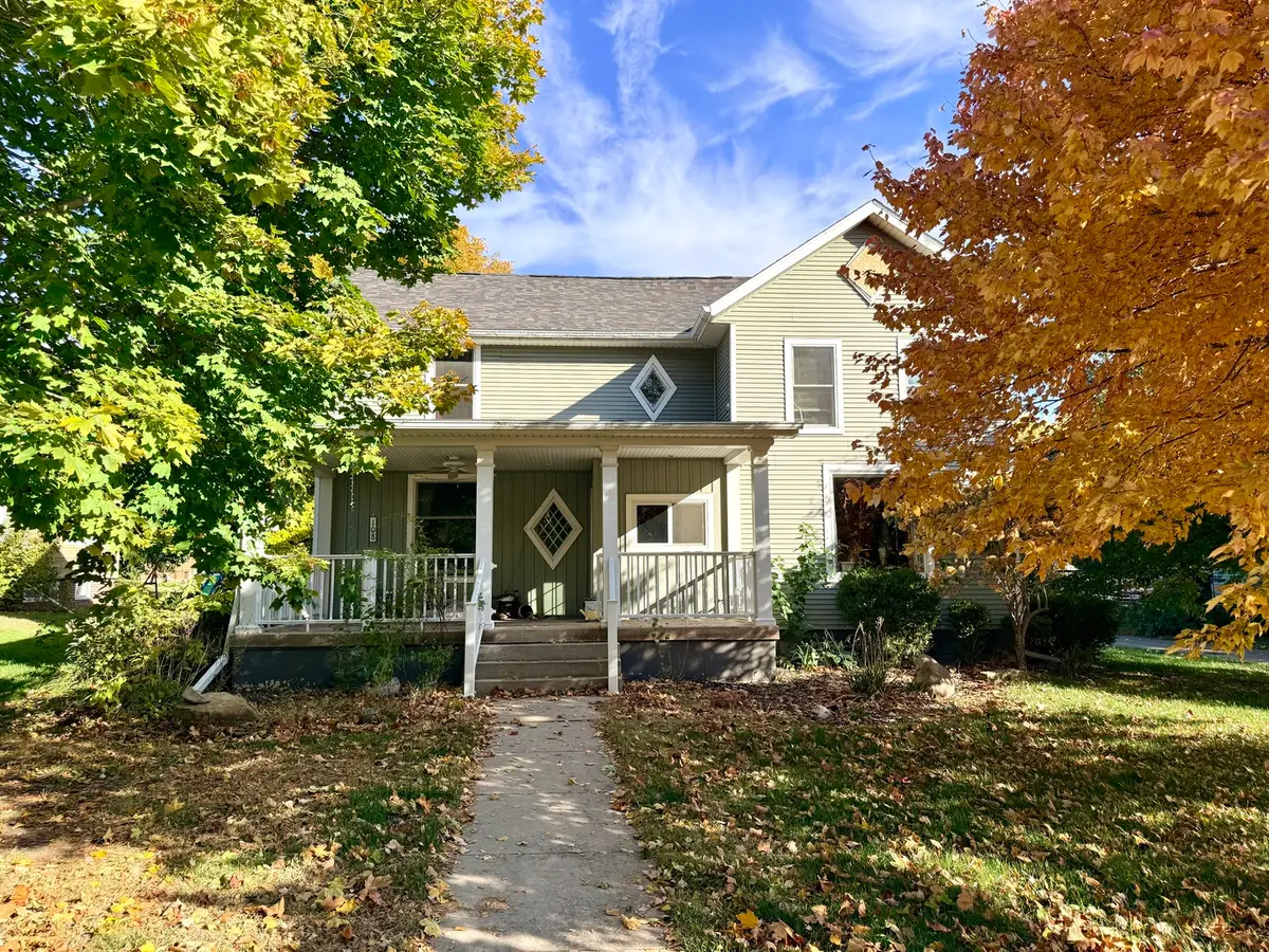 108 N Main Street, Walnut, IL 61376 - #1