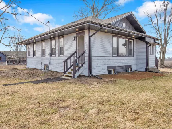 18763 Grade School Road, Caledonia, IL 61011